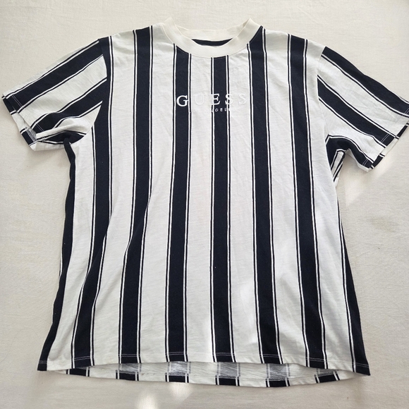 Guess Striped Black and White T-Shirt Vintage 90s Style XL - Picture 2 of 8